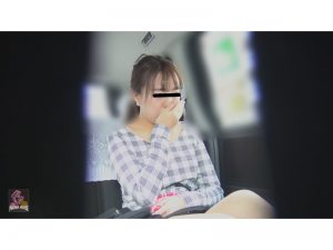 隠撮 車酔いゲロ4