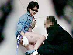 意外とヤレる！！掃除婦のオバサン8